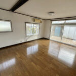 広々ダイニングキッチン ペアサッシ壁紙全面張替え済(キッチン) 広々ダイニングキッチン ペアサッシ壁紙全面張替え済(キッチン)