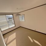 2F洋ペアサッシ壁紙全面張替え済 2F洋ペアサッシ壁紙全面張替え済